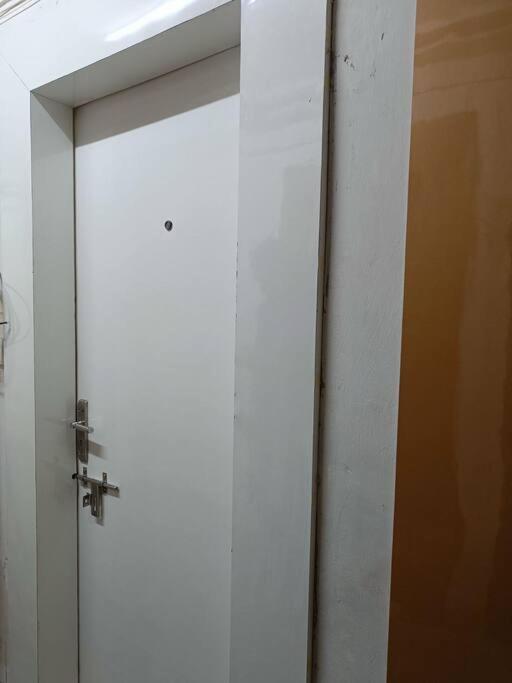 Apartment Bnbbuddy Memorable In West Delhi *