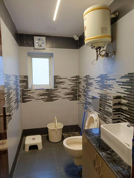 Apartment Bnbbuddy Memorable In West Delhi New Delhi